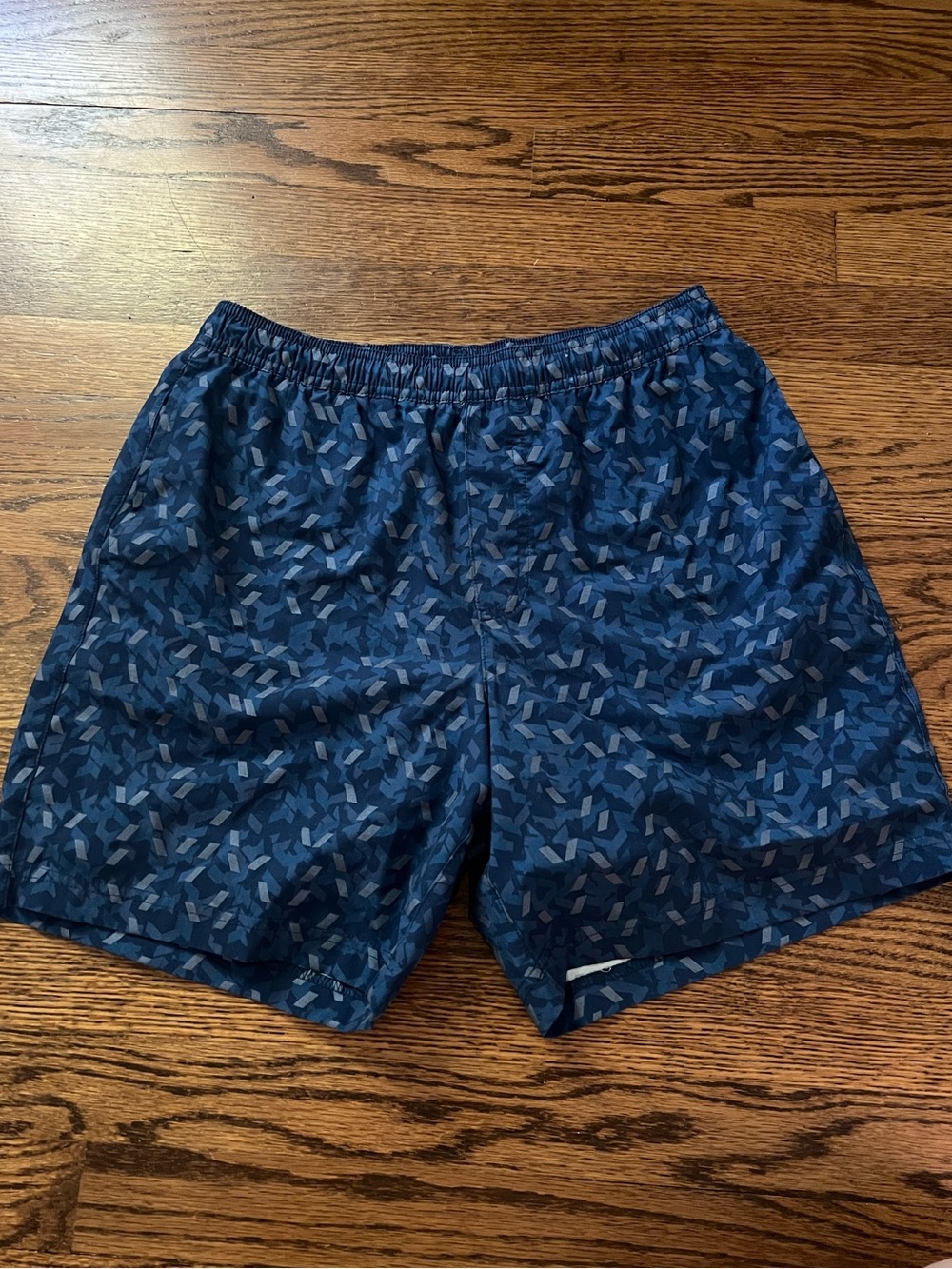 chubbies Navy Geometric Training Shorts